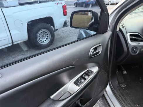 Used 2016 Dodge Journey SE w/ Flexible Seating Group FWD image 7