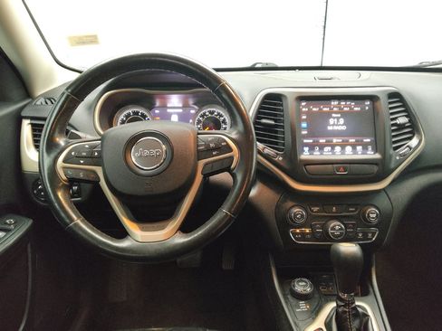 Used 2015 Jeep Cherokee Limited AWD/4WD image 22
