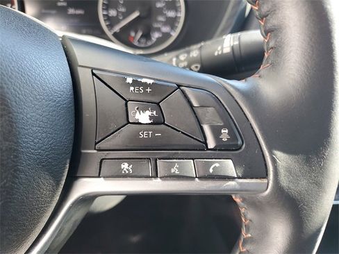 Certified 2022 Nissan Sentra SR w/ Electronics Package image 18