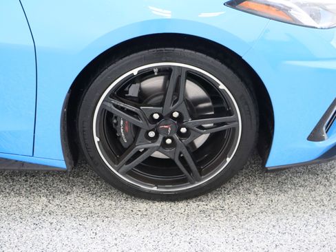 Used 2022 Chevrolet Corvette Stingray Preferred Conv w/ Z51 Performance Package RWD image 5