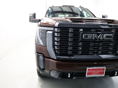 Used 2024 GMC Sierra 3500 Denali Ultimate AWD/4WD image 66