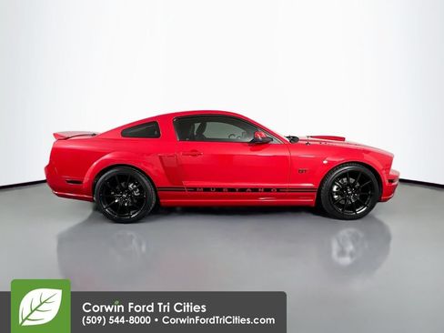 Used 2007 Ford Mustang GT Premium RWD image 18