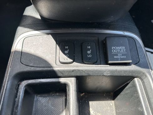 Used 2016 Honda CR-V Touring image 7