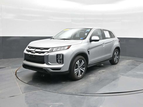 Used 2025 Mitsubishi Outlander Sport ES AWD/4WD image 4