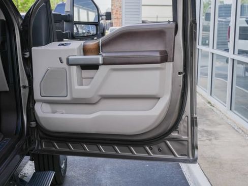 Used 2019 Ford F450 Limited AWD/4WD image 33