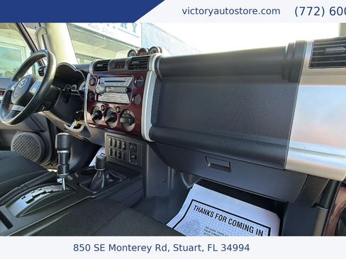 Used 2007 Toyota FJ Cruiser 4WD image 24
