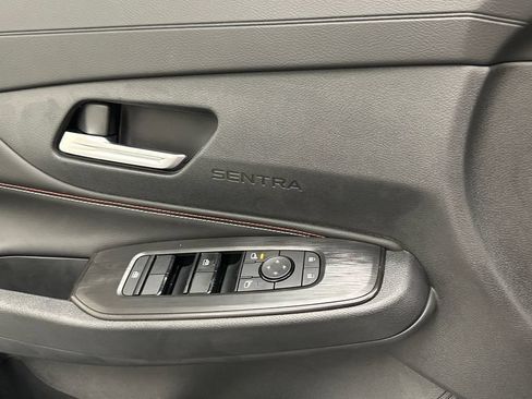 New 2027 Nissan Sentra SR w/ SR Premium Package FWD image 15