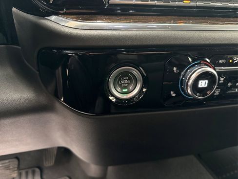 Used 2023 GMC Sierra 1500 Elevation AWD/4WD image 29