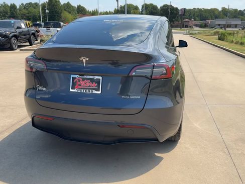 Used 2025 Tesla Model Y Long Range AWD/4WD image 7