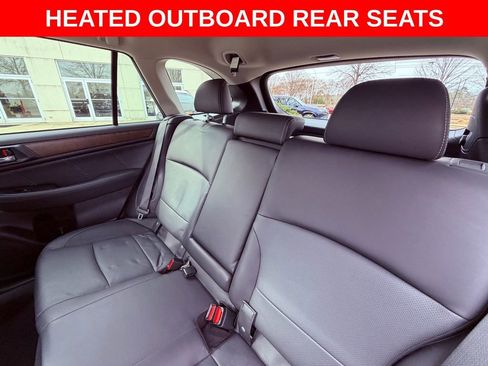 Used 2018 Subaru Outback 2.5i Limited image 16