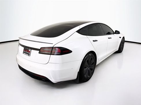 Used 2022 Tesla Model S AWD image 7