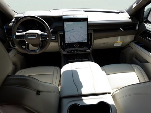 New 2026 GMC Yukon Denali w/ Denali Reserve Package image 26