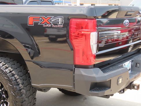 Used 2020 Ford F250 XL w/ STX Appearance Package AWD/4WD image 15
