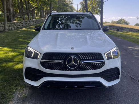 Used 2020 Mercedes-Benz GLE 450 4MATIC w/ AMG Line Exterior image 13
