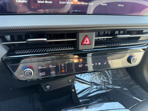 Used 2024 Kia EV6 GT-Line RWD image 29