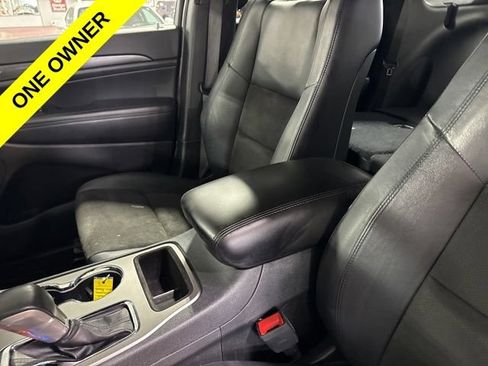 Used 2020 Jeep Grand Cherokee Laredo w/ Laredo X Package AWD/4WD image 22