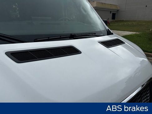 New 2025 Ford Transit 250 148 Medium Roof w/ Load Area Protection Package image 14