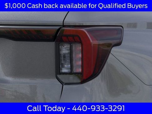 New 2026 Ford Explorer ST-Line w/ ST-Line Street Pack AWD/4WD image 24