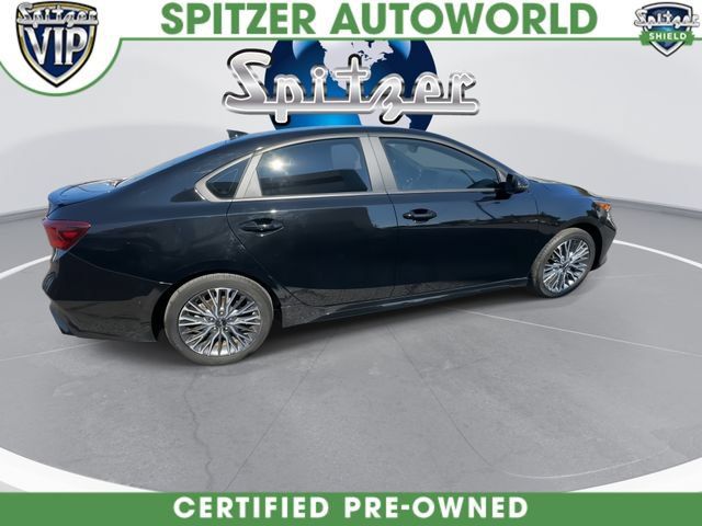 Certified 2023 Kia Forte GT-Line FWD image 9