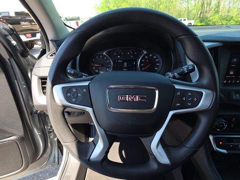 Certified 2024 GMC Terrain SLE AWD/4WD image 17