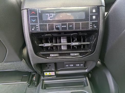 New 2026 Jeep Grand Cherokee L Limited AWD/4WD image 24