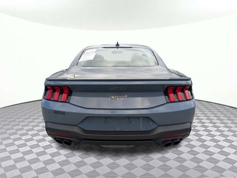 Used 2025 Ford Mustang GT Premium image 4