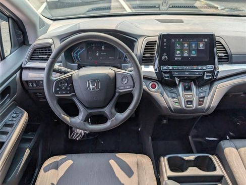 Used 2020 Honda Odyssey EX image 16