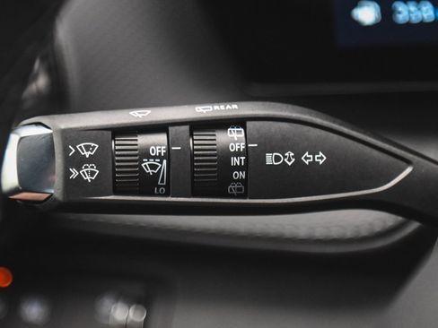 Used 2026 Chevrolet Equinox LT image 24