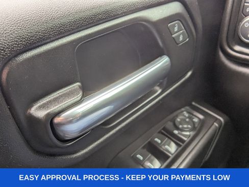Used 2022 Chevrolet Silverado 1500 Custom image 37
