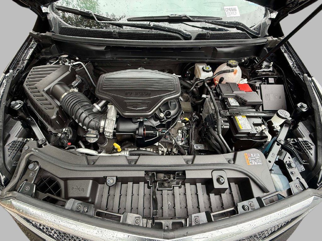 Certified 2026 Cadillac XT5 Sportv w/ LPO, Floor Liner Package AWD/4WD image 22