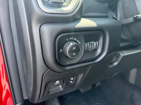 New 2026 RAM 1500 Big Horn AWD/4WD image 21