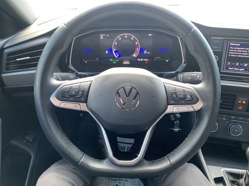 Used 2023 Volkswagen Jetta Sport image 14