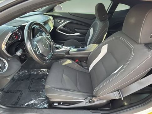 Used 2018 Chevrolet Camaro LT w/ RS Package image 18