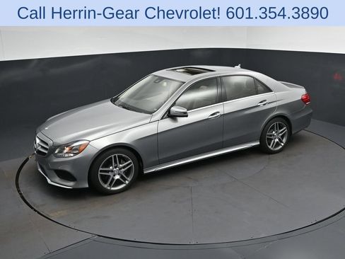 Used 2015 Mercedes-Benz E 350 Sedan image 30