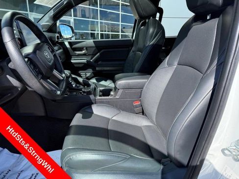 Used 2025 Toyota Tacoma TRD Off-Road w/ TRD Off Road Premium Package AWD/4WD image 16