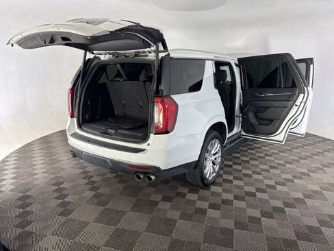 Used 2023 GMC Yukon Denali w/ Max Trailering Package AWD/4WD image 16