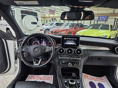 Used 2018 Mercedes-Benz C 300 Sedan w/ Premium Package image 28