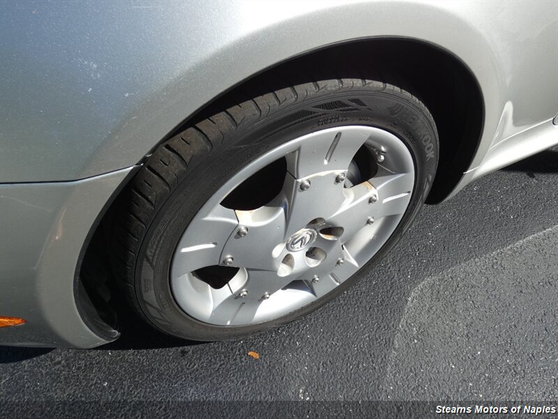 Used 2005 Lexus SC 430 Convertible RWD image 21