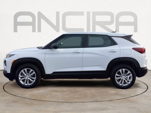 Used 2023 Chevrolet TrailBlazer LS image 11