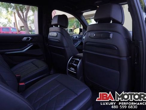 Used 2023 BMW X7 xDrive40i w/ M Sport Package AWD/4WD image 99
