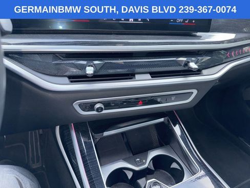 Certified 2024 BMW X7 xDrive40i w/ M Sport Package AWD/4WD image 17