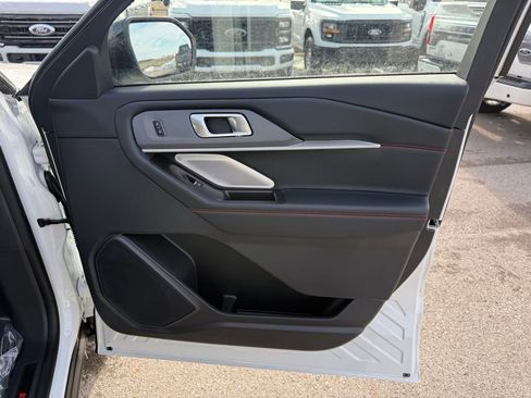 New 2026 Ford Explorer ST AWD/4WD image 19