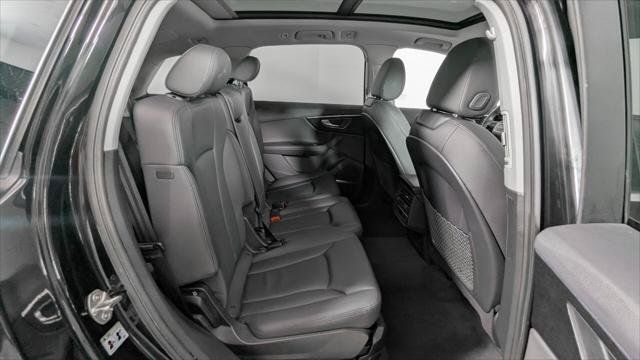 Used 2023 Audi Q7 2.0T Premium Plus w/ Premium Plus Package AWD/4WD image 24
