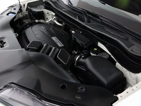 Used 2019 Honda Pilot Touring image 40