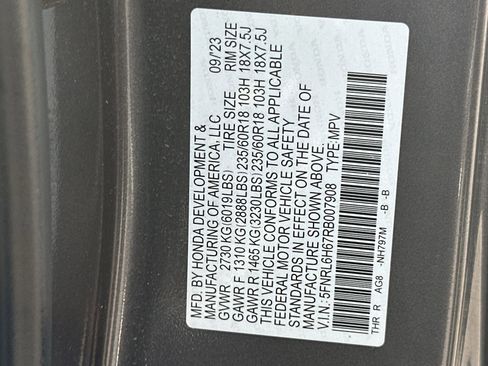 Certified 2024 Honda Odyssey EX-L image 25