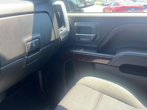 Used 2016 GMC Sierra 1500 SLE w/ SLE Value Package AWD/4WD image 23