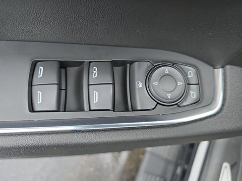 Used 2023 Chevrolet Silverado 1500 RST image 30