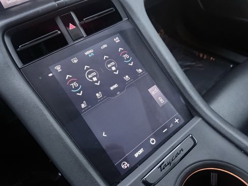 Used 2023 Porsche Taycan image 79