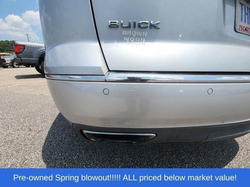Used 2014 Buick Enclave Leather FWD image 9