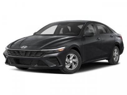 New 2026 Hyundai Elantra SE w/ Cargo Package